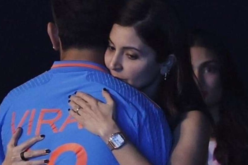 Anushka Sharma consoles Virat Kohli after epic loss at World Cup Final 