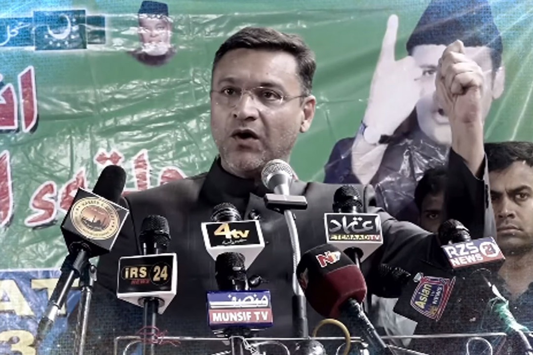 Akbaruddin Owaisi Warns Santosh Nagar CI
