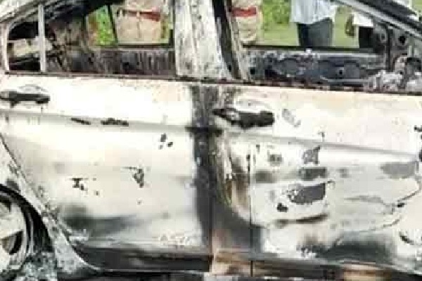 Man found charred to death in car in Hyderabad