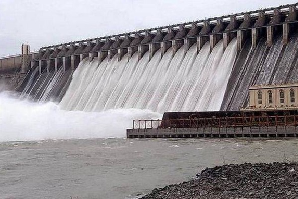 AP released water of Nagarjuna Sagar from right canal
