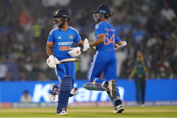 Team India loses three quick wickets