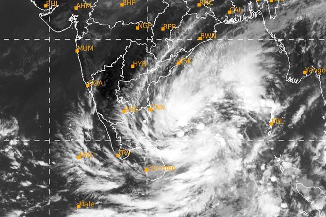 Deep Depression likely intensify into cyclone next 24 hours