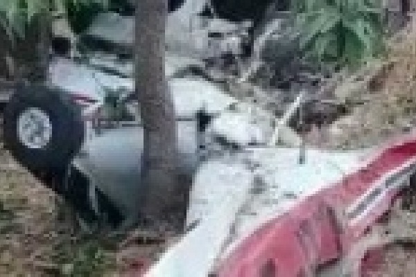Trainee aircraft crashes near Hyderabad