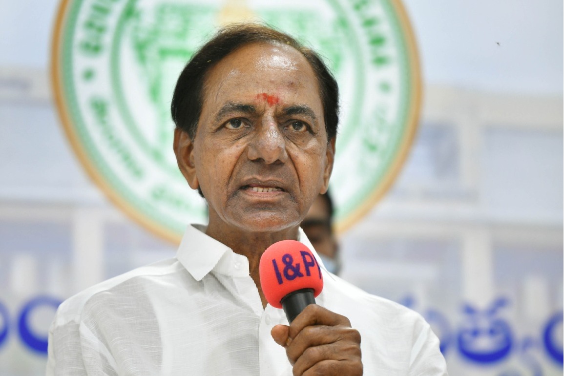 KCR to vacate his official residence in Delhi