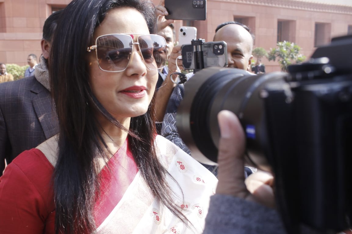 Ethics panel recommends expulsion of Mahua Moitra from Parliament