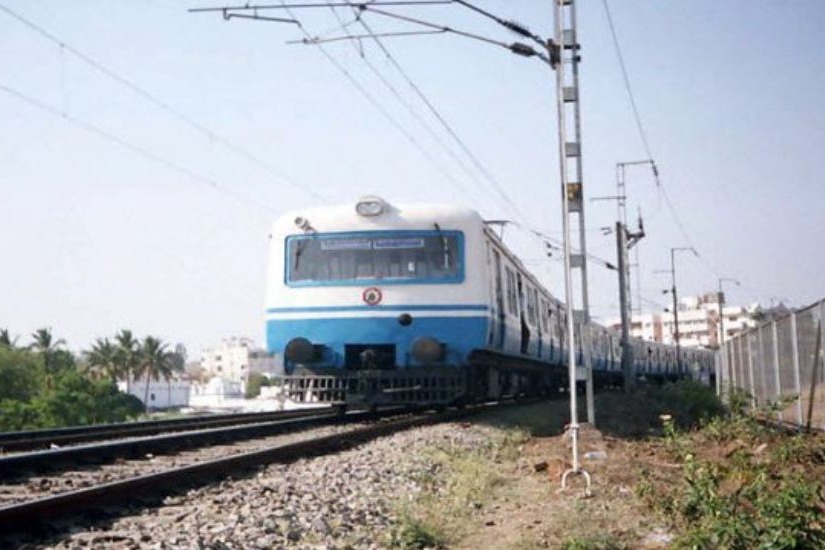 golnaka kid travelling in mmts falls of from train dies 