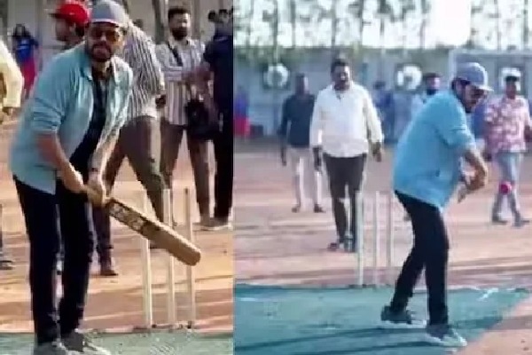 Victory Venkatesh played Galli Cricket with VVIYT Students