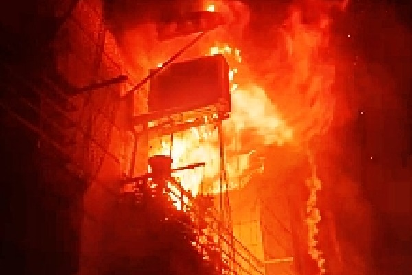 No casualties in Vizag hospital fire- Updates