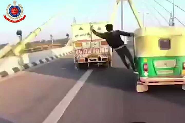 Auto-rickshaw stunt in Delhi leads to seizure of vehicle, legal action