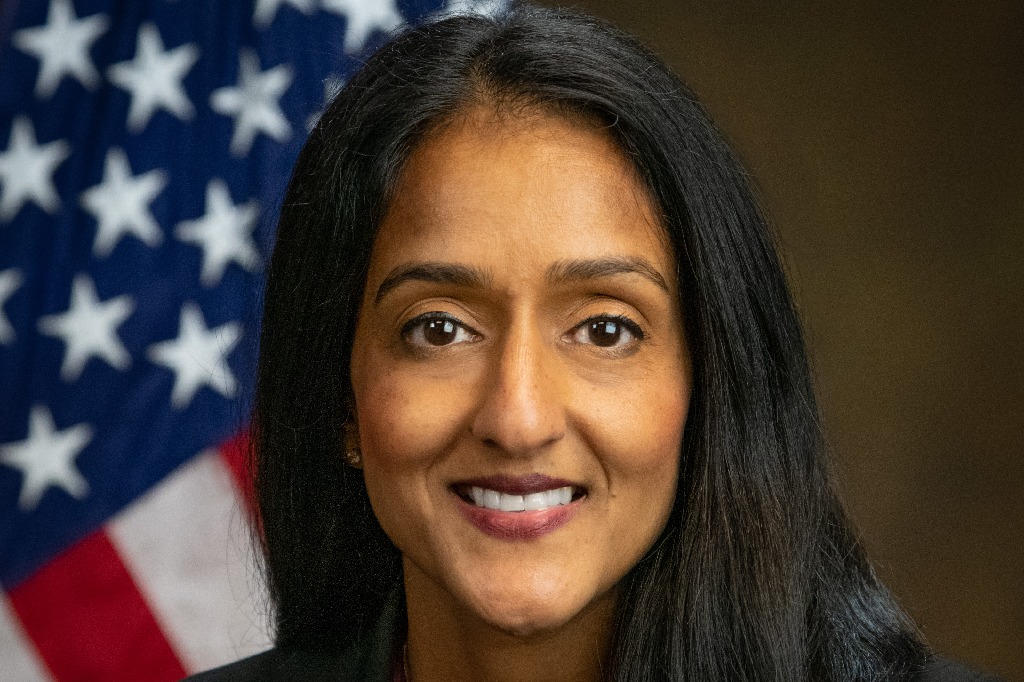 Top Indian-American Justice Department official to step down