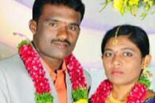 Telangana cop shoots self after killing wife, two children