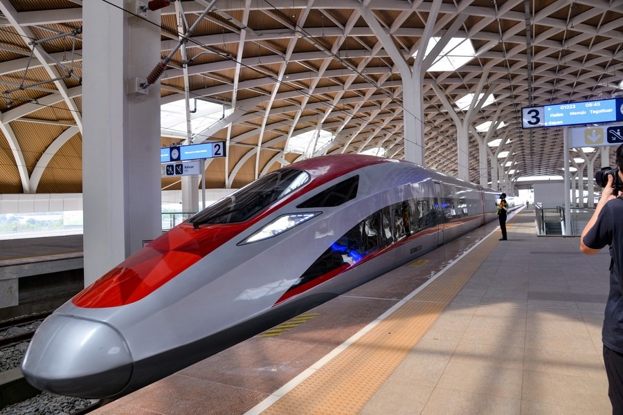 Indonesia's 1st high-speed railway handles one million passengers