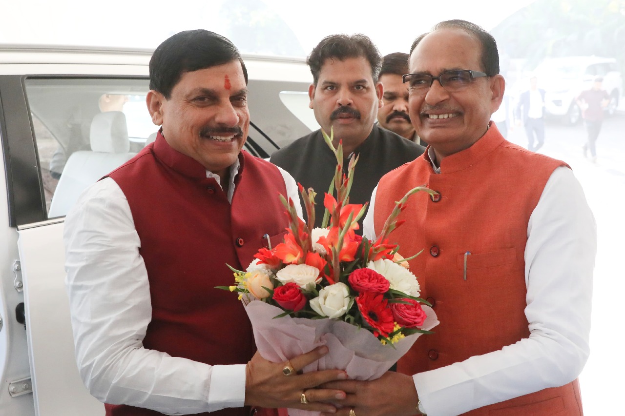 As new cabinet in MP takes shape CM Mohan Yadav meets Chouhan