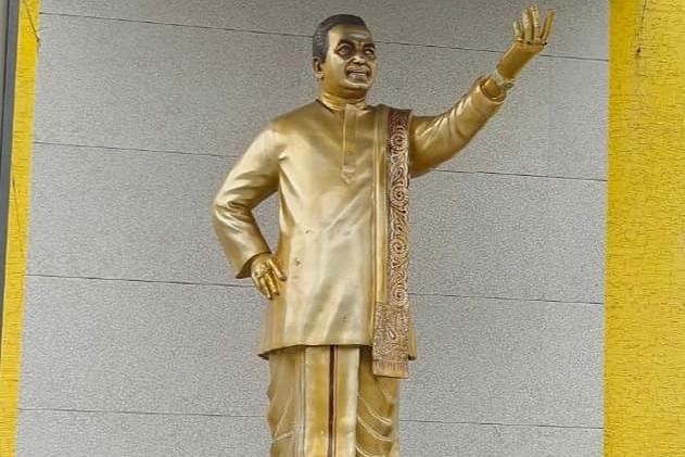 Tension raises in Kakinada after some people try to remove NTR statue