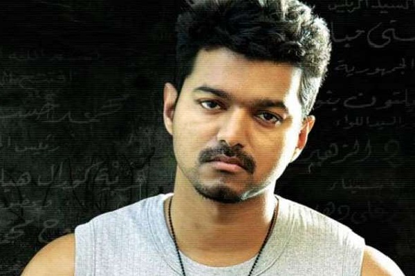 Unknown person throws chappal on Vijay