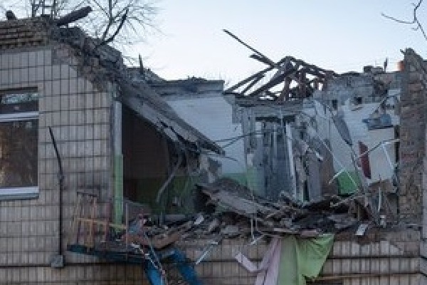Death toll in largest air attack on Ukraine rises to 30