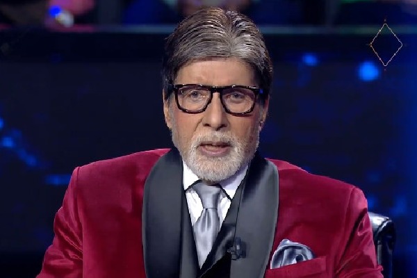Amitab Bachchan gets emotional in KBC Season 15 last episode