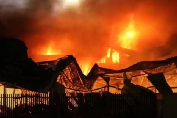 Six workers suffocate to death in sleep as Maha factory burns