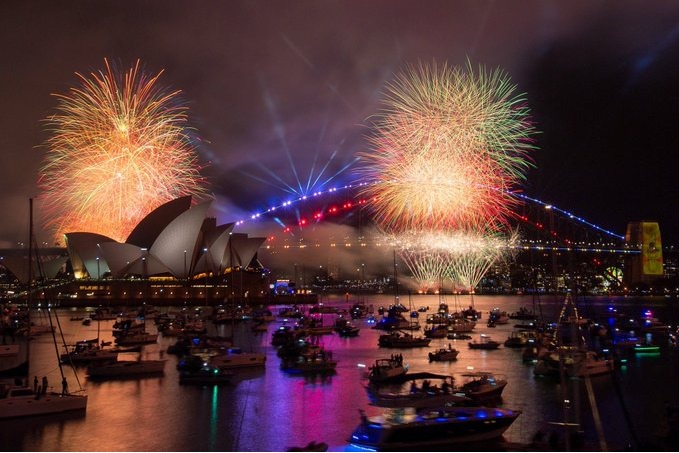 Sydney welcomes new year 2024 in a grand style