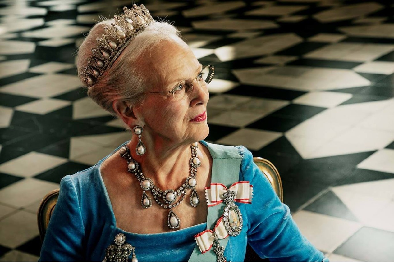 Denmark's Queen Margrethe II announces abdication live on TV