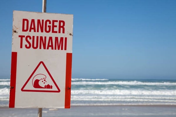 India alerts after Tsunami warning for Japan 