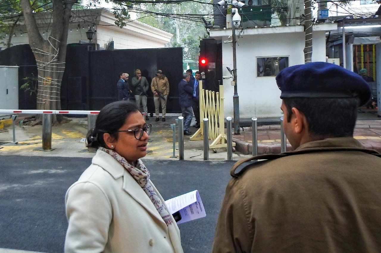Security beefed up outside Delhi CM house amid speculation of his
 arrest by ED
