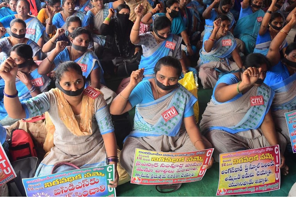 AP government imposes ESMA to Anganwadi workers