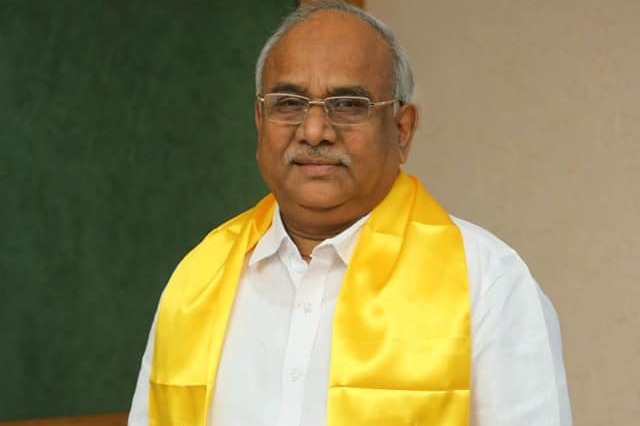Kanakamedala challenges CM Jagan on TDP Book