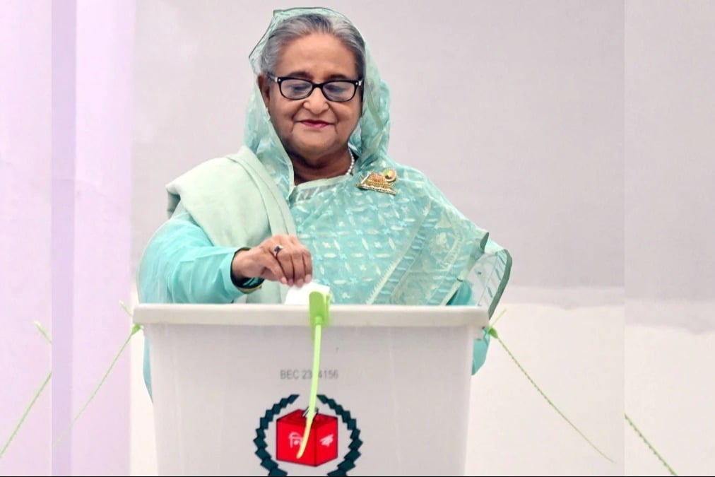 Bangladesh polls: Sheikh Hasina casts vote in Dhaka City College