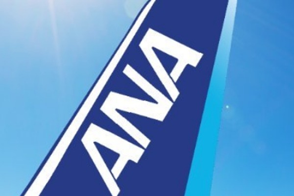 Cockpit window crack forces ANA Boeing flight in Japan to turn back