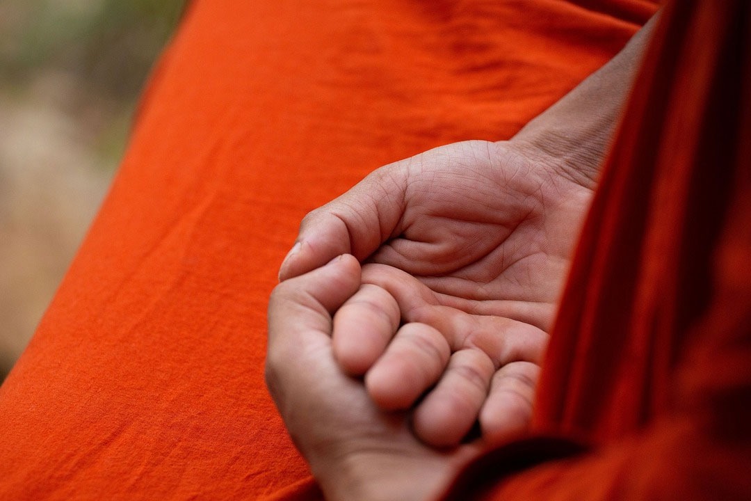 19 Year Old Yogita Surana From AP Becoming Jain Monk