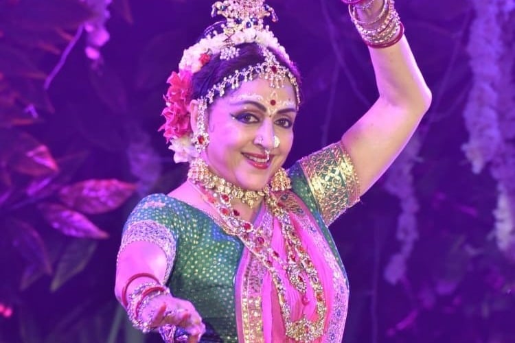 Dream Girl Hema Malini will perform dance in Ayodhya on Jan 17