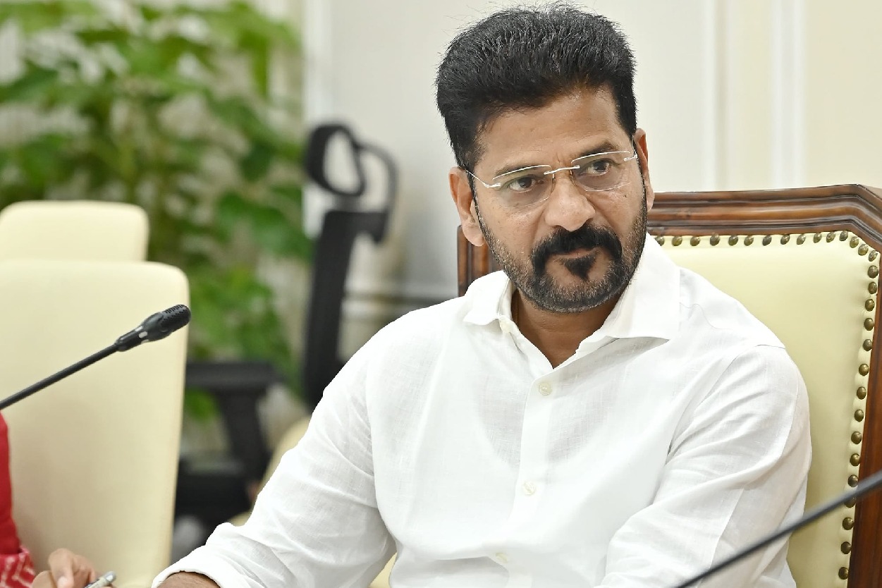 Revanth Reddy review on Hyderabad Regional Ring Road works