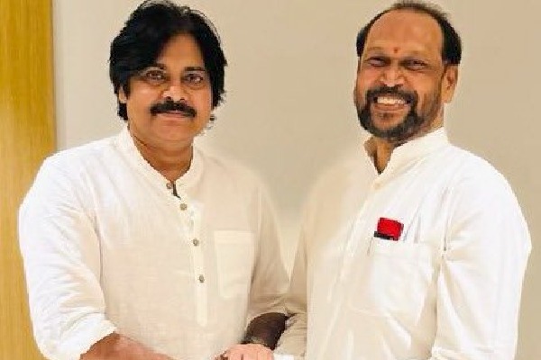 Senior politician Konathala Ramakrishna met Pawan Kalyan in Hyderabad