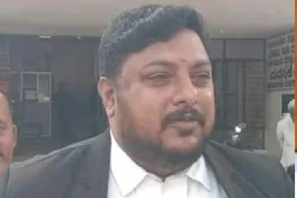 Advocate attached to Congress expelled for arguing in favour of RSS functionary in court