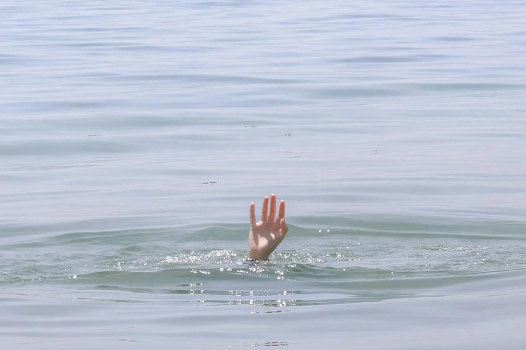 Man drown wife in sea and tries to portray it as accident