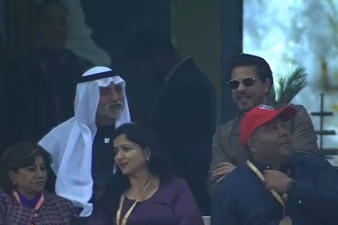 Shahrukh attends ILT20 match between mumbai indians emirates and dubai capitals 