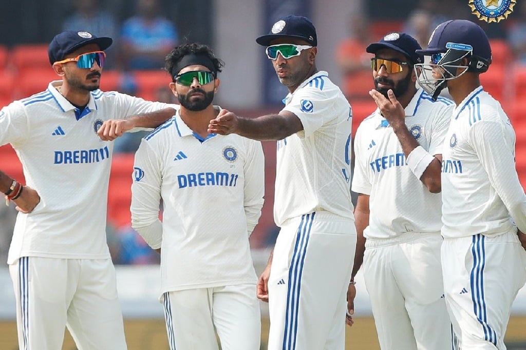 1st Test: Jadeja-Ashwin take 3 wickets each as India bowl out England for 246
