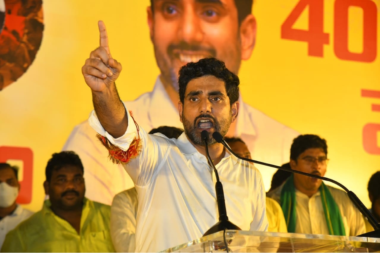 Police like SI Srihari to be prepared to face serious action in next government says Nara Lokesh