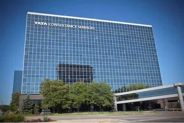 TCS bags 15-yr deal from UK insurance provider Aviva