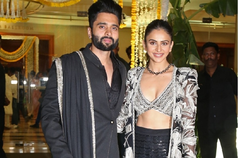 Inspired by PM's call, Rakul & Jackky change wedding venue from abroad to India