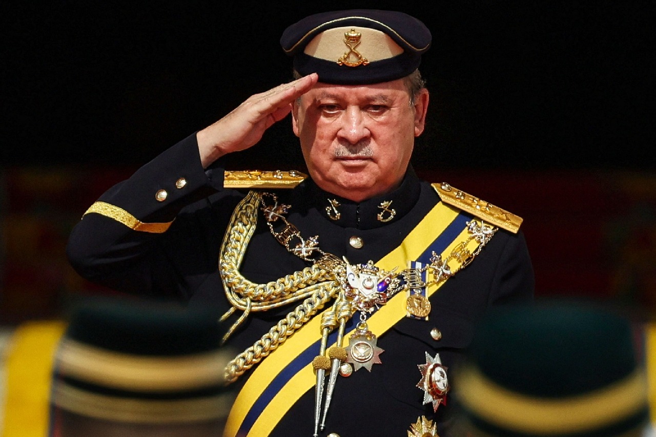Sultan Ibrahim takes oath as Malaysia 1th king