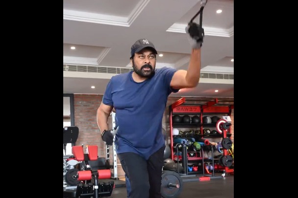 Chiranjeevi hits the gym very hard for his 156th movie 
