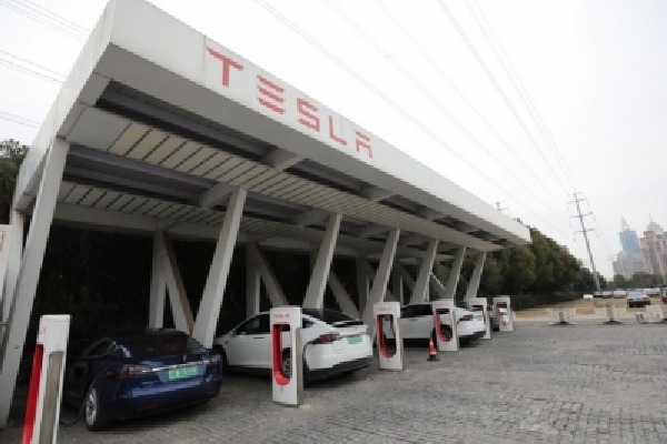 Tesla recalls more than 2 mn vehicles in US over warning lights issue