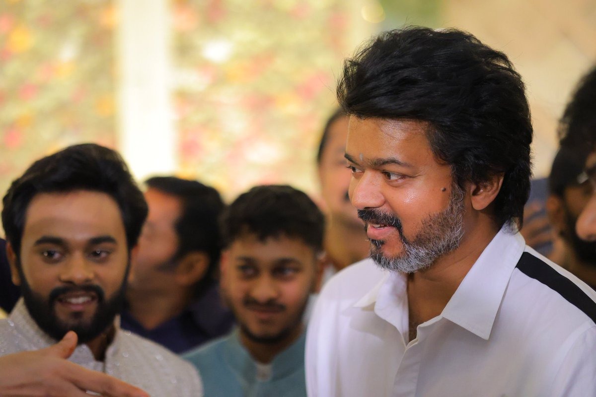 Political leaders welcome superstar Vijay's entry into politics