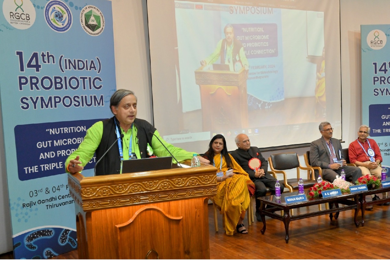 Tharoor calls for cutting-edge research on probiotics in healthcare