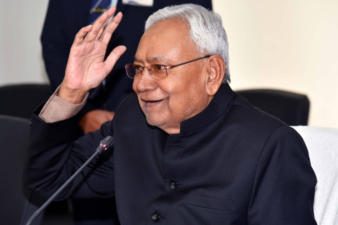 Nitish has to master the art of managing his political foes in new alliance