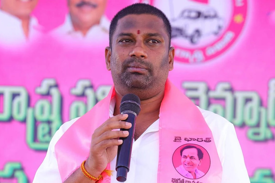 Balka Suman made hot comments on CM Revanth Reddy and Congress Party