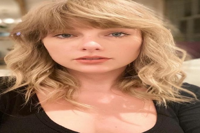 Taylor Swift threatens legal action against student who tracks
 celebrity jets