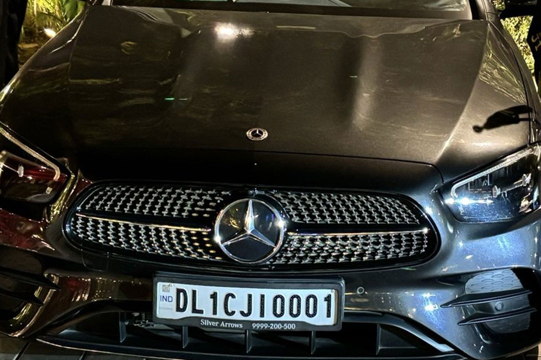 Supreme Court CJI Chandrachuds Mercedes Car Goes Viral